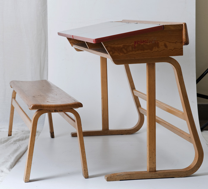 Maria Chomentowska, school tables and chairs for younger children, made by the Furniture Wing of the Industrial Design Institute in Warsaw, 1963, collections of the National Museum in Warsaw, photo: Michał Korta
